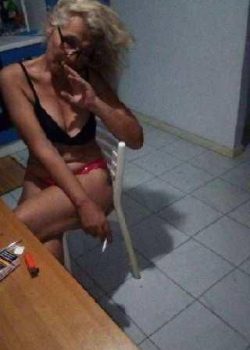 PORTO SAN GIORGIO!!!MILF ITALIANA BIONDA 49enne